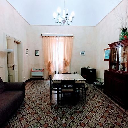 Etna Bed & Breakfast Белпасо Екстериор снимка